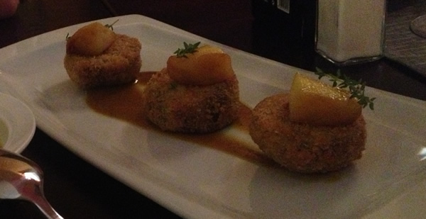 Breadcrumbed curried lamb with aprricot and a sweet sauce - Iberia Gastrobar in Javea - delicious